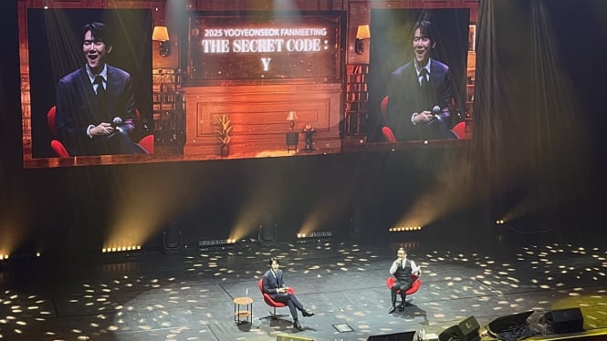 momen-yoo-yeon-seok-kena-cie-cie-penggemar-usai-kemunculan-chae-soo-bin-di-fan-meetingnya_10d786f.jpg