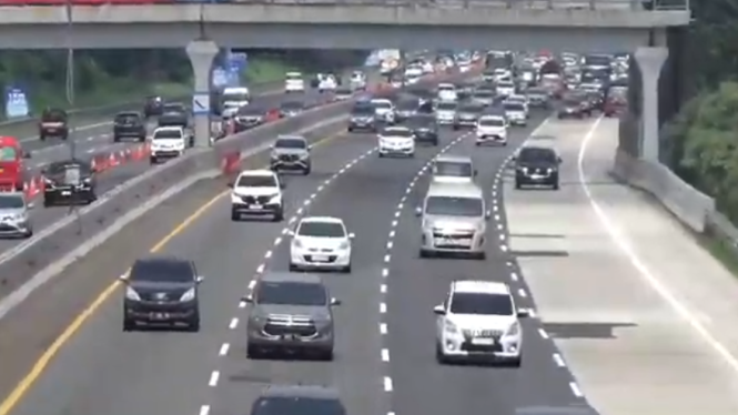 nissan-x-trail-yang-dicari-netizen-usai-bikin-celaka-di-tol-akhirnya-begini_e1767b8.jpg