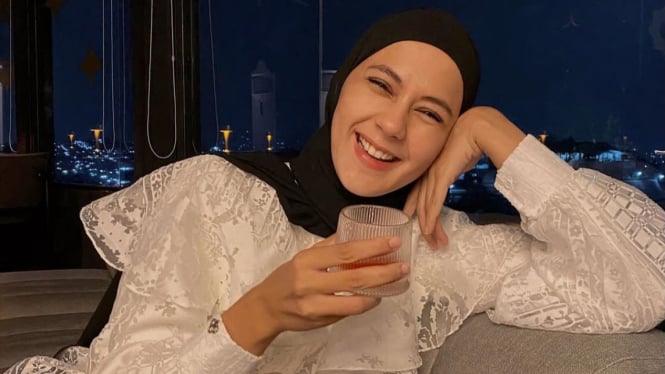 paula-verhoeven-akhirnya-angkat-bicara-akui-sudah-sangat-lelah_87b1043.jpg