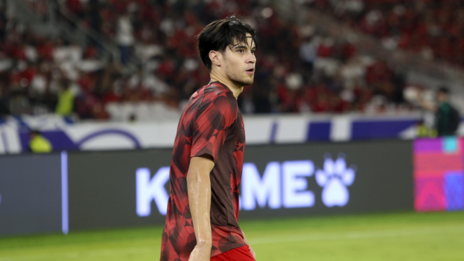pratama-arhan-dicoret-dari-timnas-indonesia-kevin-diks-pakai-lemparan-maut-ke-gawang-bahrain_399b9ec.jpg