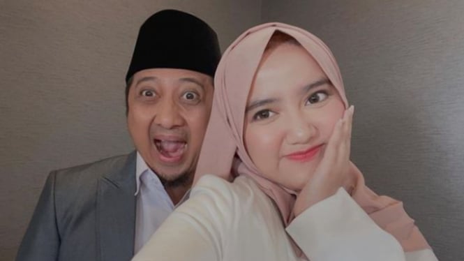 profil-dan-pekerjaan-wirda-mansur-sosok-viral-di-media-sosial-gara-gara-diminta-kembalikan-uang-netizen_a4f8d4e.jpg