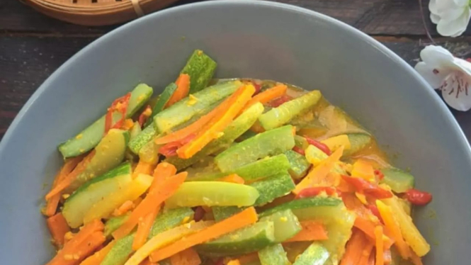 resep-acar-timun-bumbu-kuning-yang-lezat-dan-mudah-dibuat-di-rumah_58b6ef3.jpg