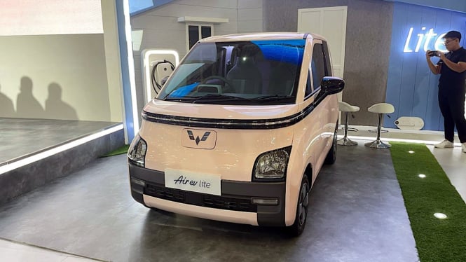sama-sama-mungil-ini-perbandingan-spesifikasi-wuling-air-ev-dan-vinfast-vf-3_677029d.jpg