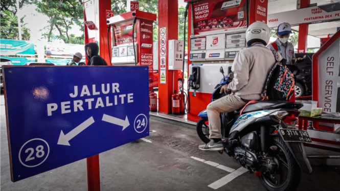 tenang-pertamina-pastikan-pertalite-tetap-disalurkan-pada-1-september-2024_0140320.jpg