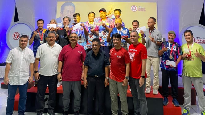 tvone-gelar-turnamen-tenis-meja-piala-karni-ilyas-2025-ajang-sportivitas-dan-silaturahmi-antar-media_fd361b3.jpg