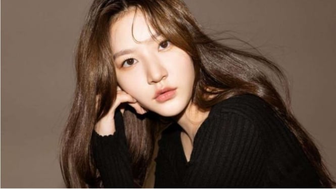 youtuber-lee-jin-ho-hapus-semua-video-gosip-kim-sae-ron_a939685.jpg