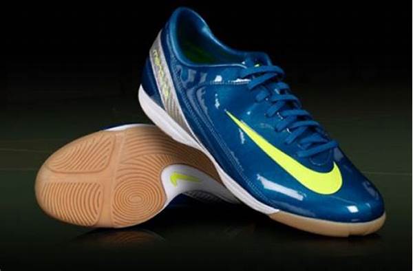 tips-memilih-sepatu-futsal-yang-nyaman_4346c6cd1.jpg
